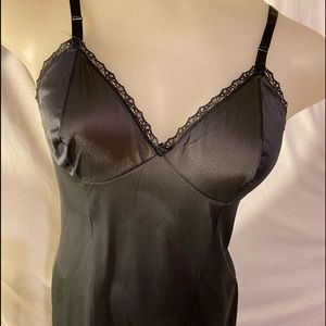 Vanity Fair Black Vintage  Long Slip Size 32